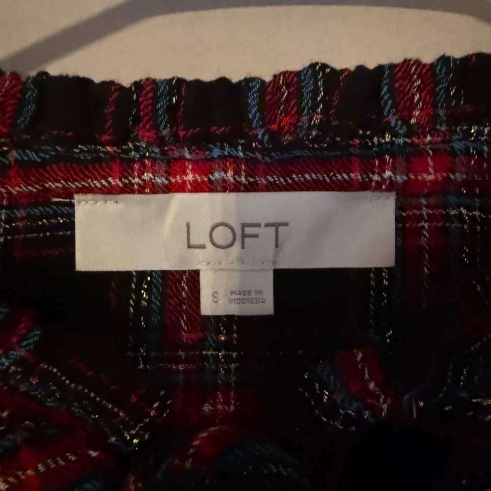 LOFT Plaid Tiered Mini Dress Womens Small Black Red Metallic Shimmer - Picture 3 of 4